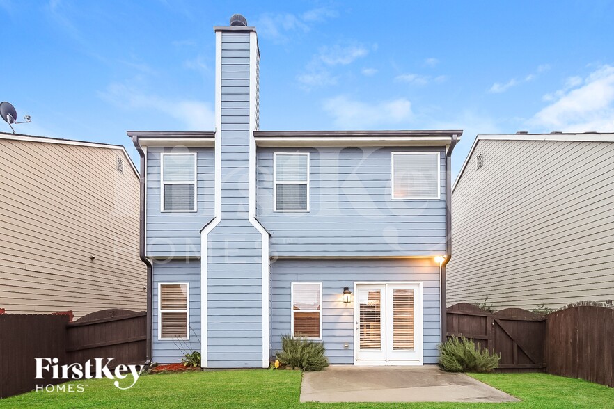 Building Photo - 2071 Lily Valley Dr