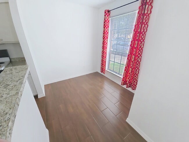 Building Photo - 8617 Fancy Finch Dr