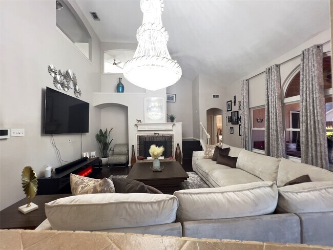 Building Photo - 10503 Desert Springs Cir