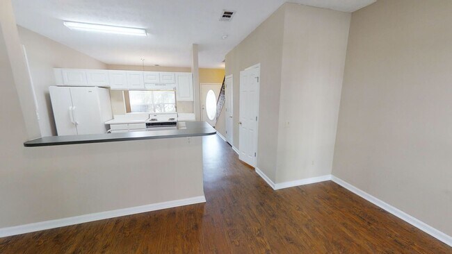 Building Photo - Princeton 1081-1083