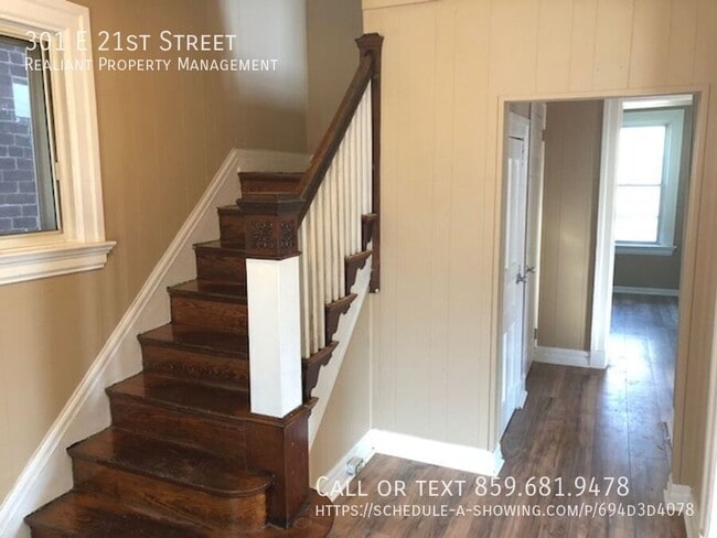 Building Photo - 301 E 21st St