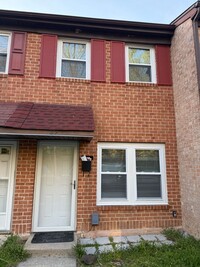 Building Photo - 2-Bedroom Townhome in Brookhaven!