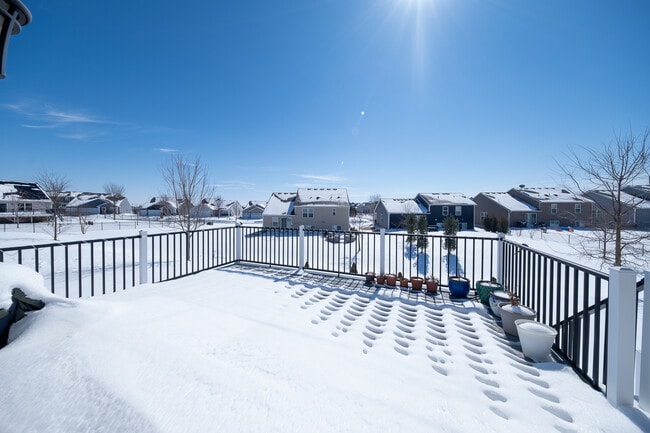 Building Photo - 8525 Titanium Cir