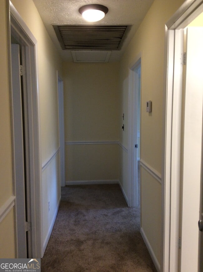 Building Photo - 5022 Rock Springs Rd