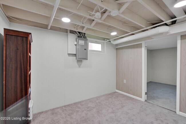 Building Photo - 3812 Klondike Ln