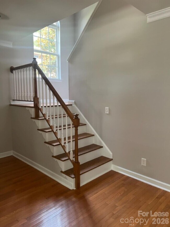 Building Photo - 306 Armour St