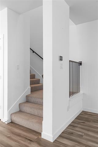 Building Photo - 2714 Parkview Pl