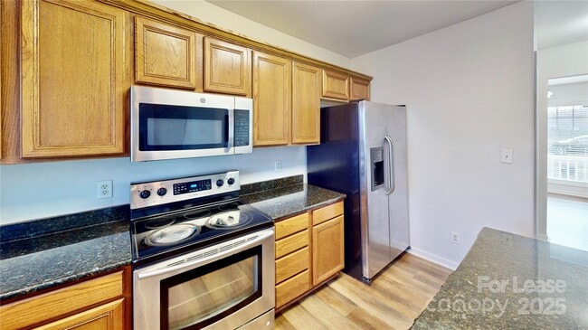 Building Photo - 12911 Walking Stick Dr