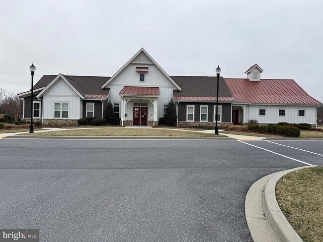 Building Photo - 4607 Plum Rd