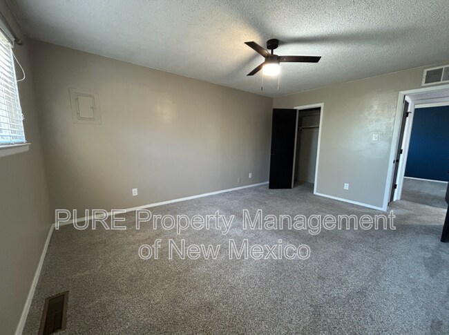 Building Photo - 3509 N Dustin Ave