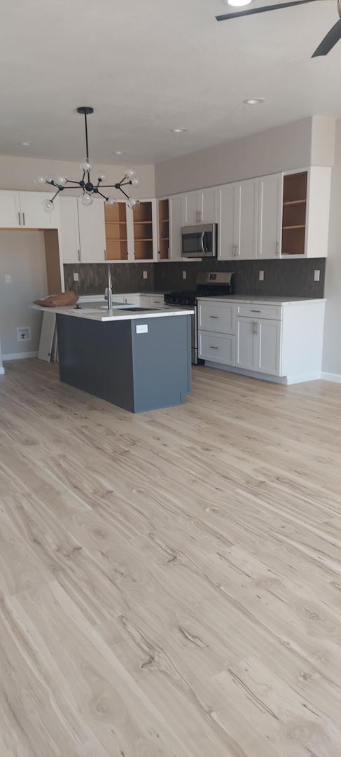 Building Photo - COMING SOON.... Newer 3 bedroom, 2.5 bath townhome!