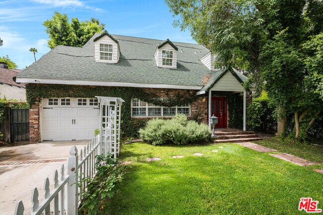 Building Photo - 4309 Gentry Ave