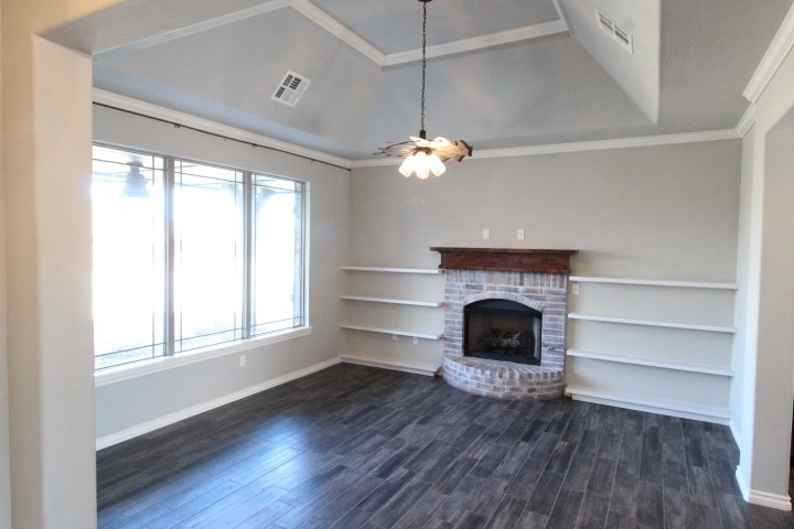 Building Photo - 20558 Pioneer Dr