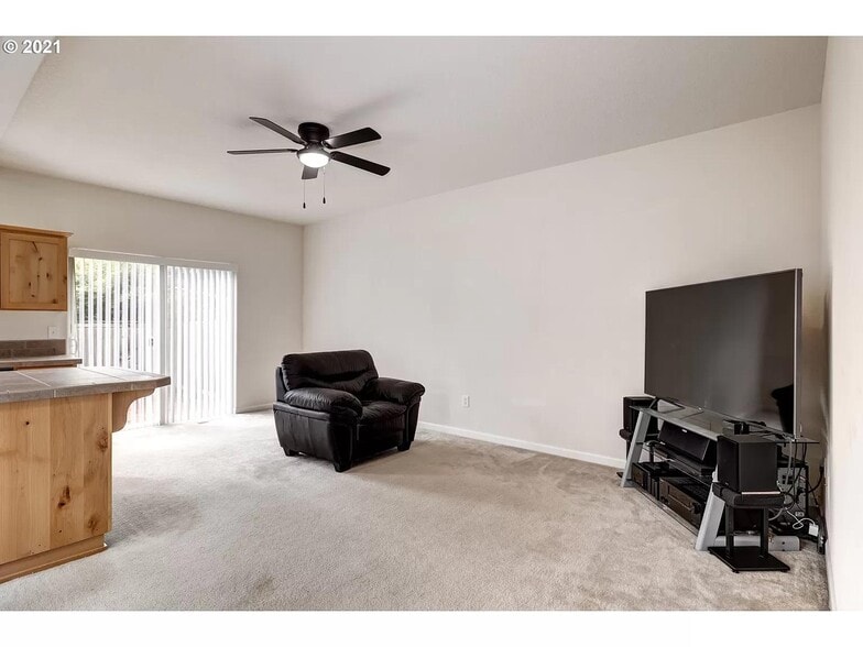Building Photo - 2597 SW 179th Ter