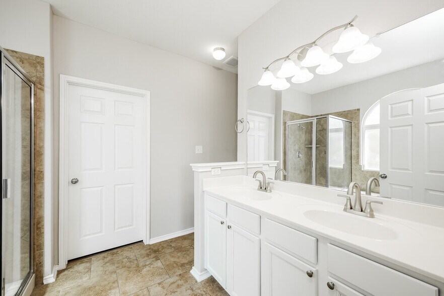 Building Photo - 8434 Cedar Meadows