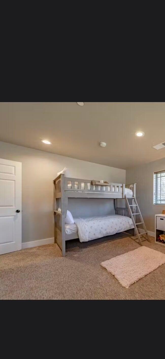 Bedroom 2 - 4156 Williams St