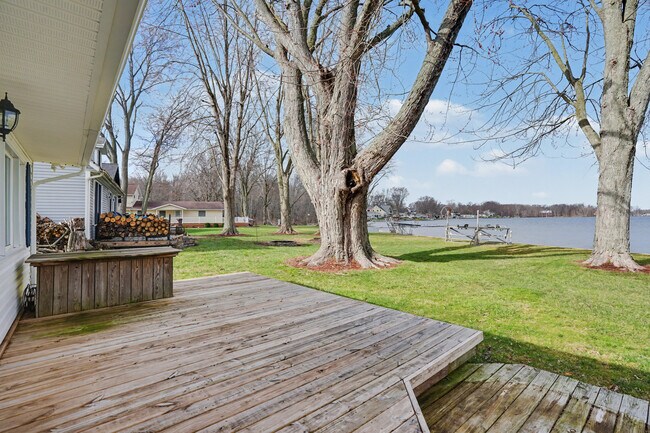 Building Photo - 6520 S 070 E