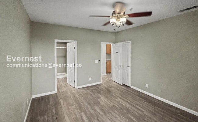 Building Photo - 2298 Winepol Loop