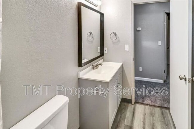Building Photo - 2836 Fox Creek Ct