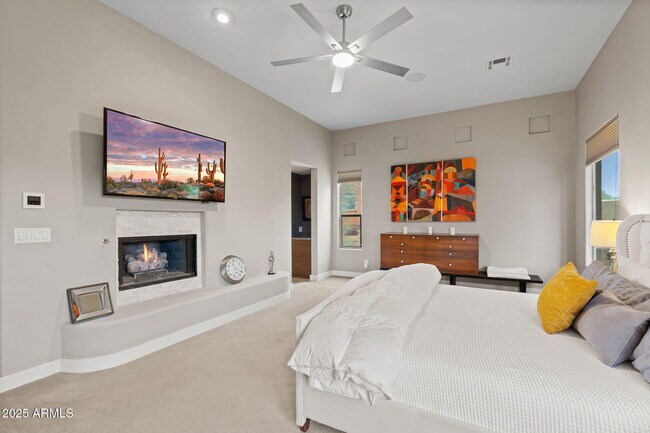 Building Photo - 5447 E Ron Rico Rd