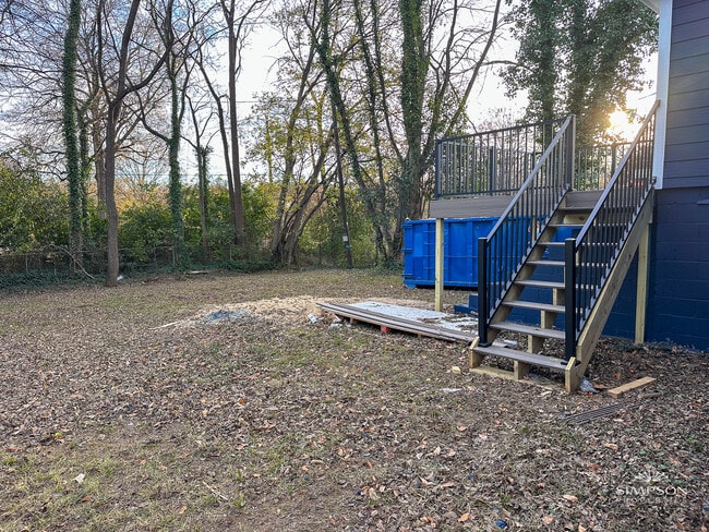 Building Photo - 529 Katonah Ave