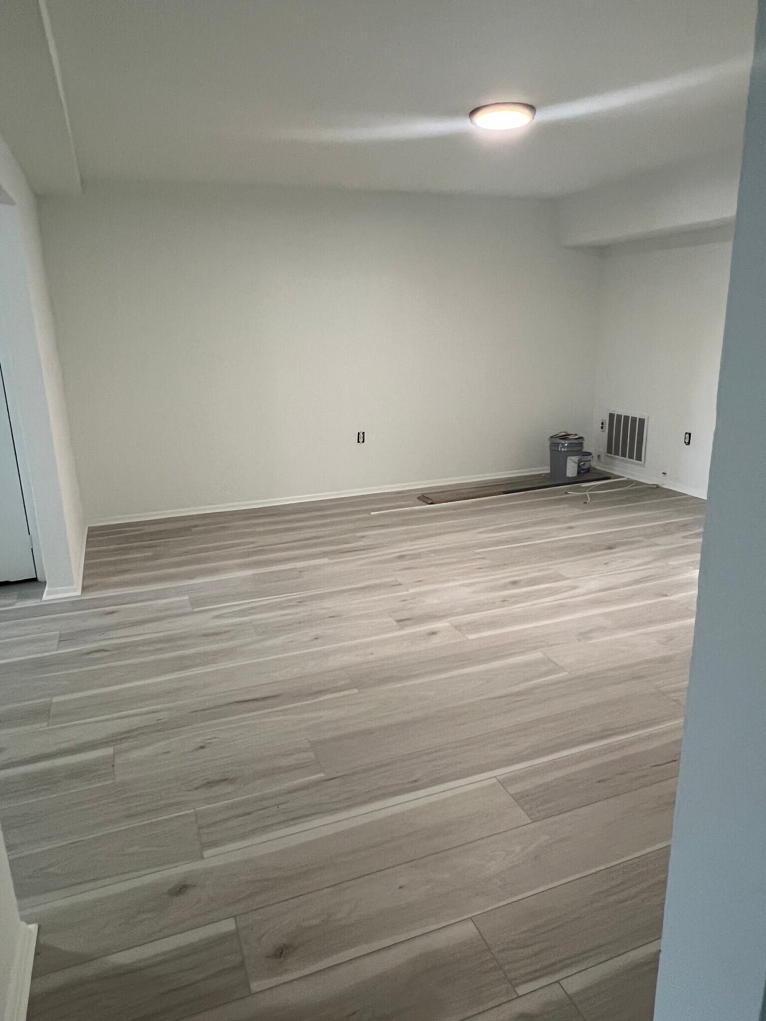 Building Photo - 1137 Kaye Ct