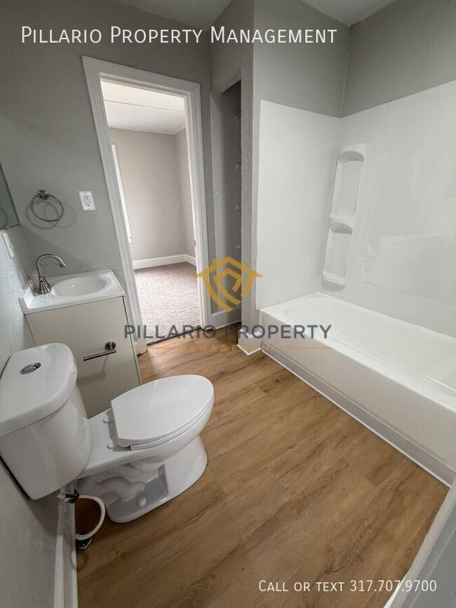 Building Photo - 1915 Sheridan St