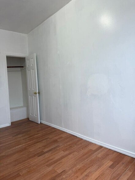 Building Photo - 124-14 101st Ave