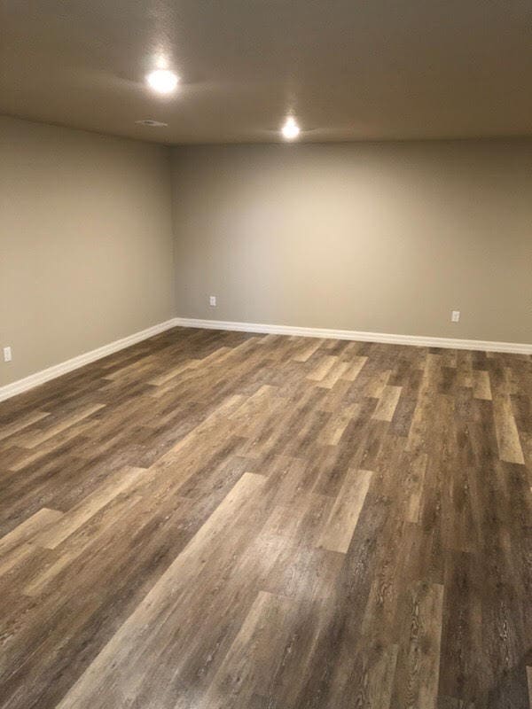 Building Photo - 13720 W 13th Ct N