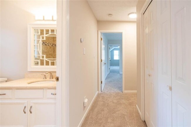 Building Photo - 3281 Mitsy Forest Way NE