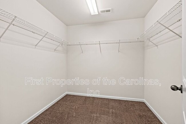 Building Photo - 18204 Studman Branch Ave