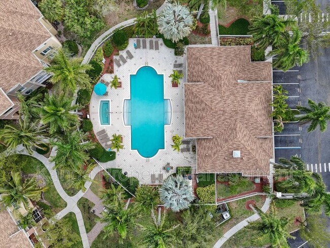 Building Photo - 6556 Emerald Dunes Dr