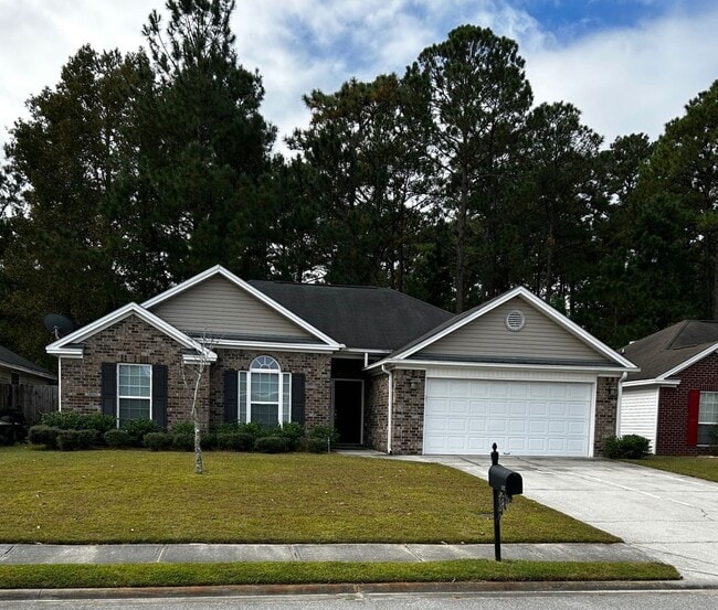 Primary Photo - Pooler- Hampton Place-Off Quacco Rd