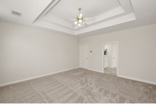 Building Photo - 4119 Pembrooke Way Dr