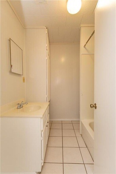 Building Photo - 29216 Dinkins Dr