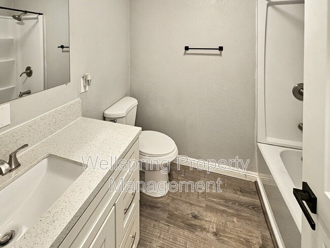 Building Photo - 327 W Haloid Ave