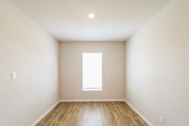 Building Photo - 7602 Tipton Meadow Way