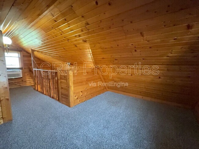 Building Photo - 1824 N Jay St