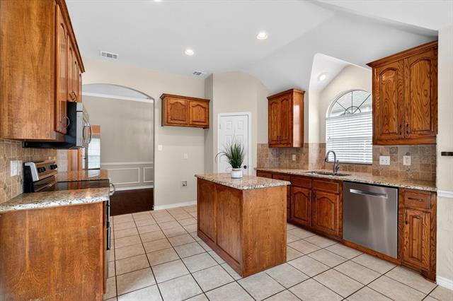 Building Photo - 3004 Teal Ln