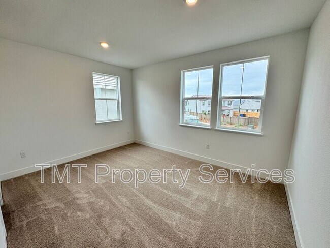 Building Photo - 10315 Marama Wy