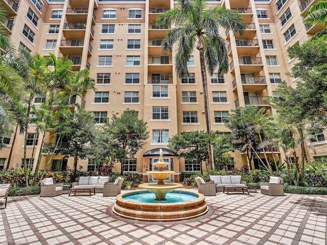 Building Photo - 1801 N Flagler Dr