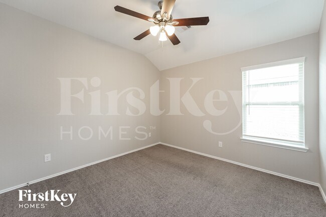 Building Photo - 3211 Calla Lily Trl