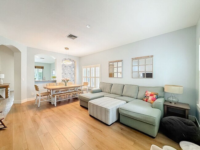 Building Photo - Gorgeous 3 bedroom 2 bath Single Family Home in Delray Beach