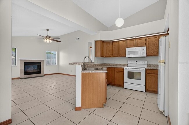 Building Photo - 4059 Waterview Loop