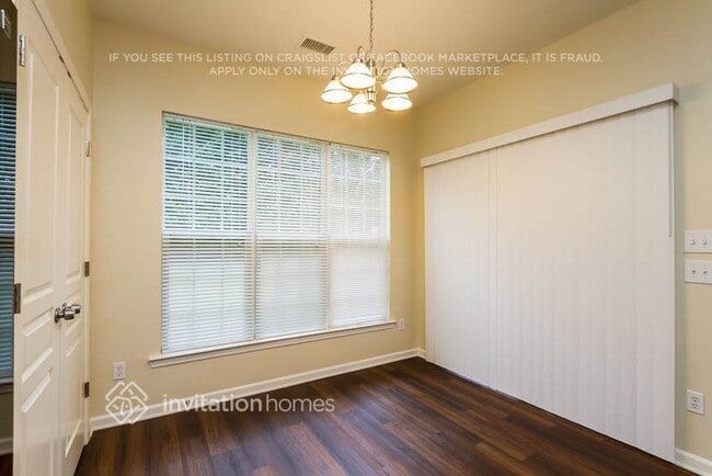 Building Photo - 8608 Heron Glen Dr