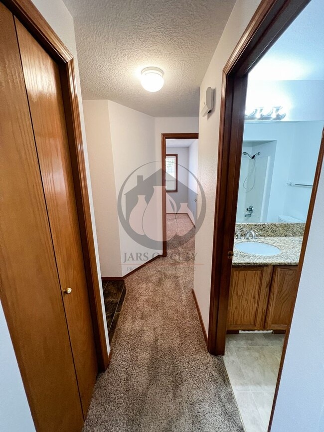 Building Photo - Single Level Home in Canby - COMING SOON
