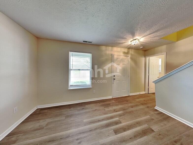 Building Photo - 11134 Steelwater Ct