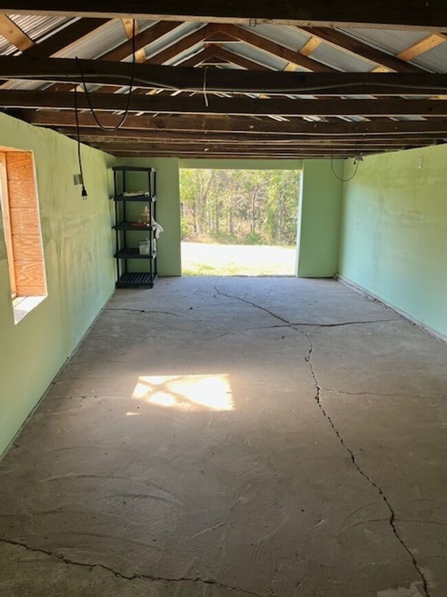 Building Photo - 72 Henry Harris Ln