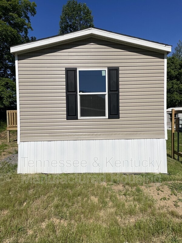 Building Photo - 218 Eller Dr