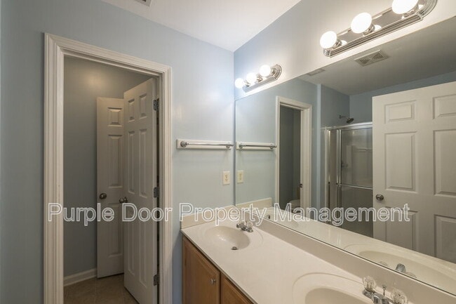 Building Photo - 507 Highland Falls Dr